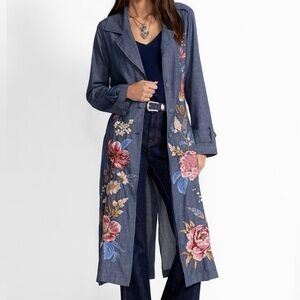 NWT Johnny was Embroidered floral TRENCH COAT size small